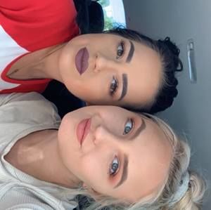 Meet your Posher, Taylor